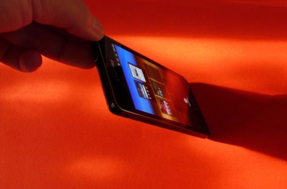 Samsung Galaxy S II "decolează" din cutie pe masa de teste - Unboxing Mobilissimo.ro (Video): samsung_galaxy_s_ii_unboxing_33jpg.jpg