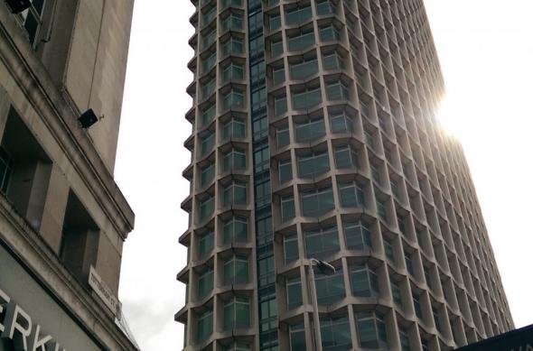 Imagini și peripeții din mica escapadă În Londra cu ocazia lansării noului HTC One M8: imag0058.jpg