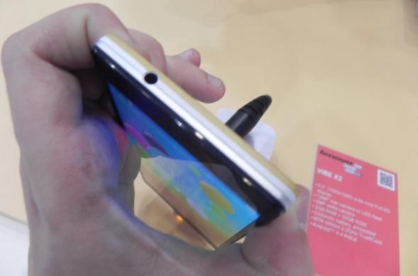 IFA 2014: Lenovo Vibe X2 hands on - "fotomodelul chinez multistratificat" expus la Berlin (Video): dscn9505jpg.jpg