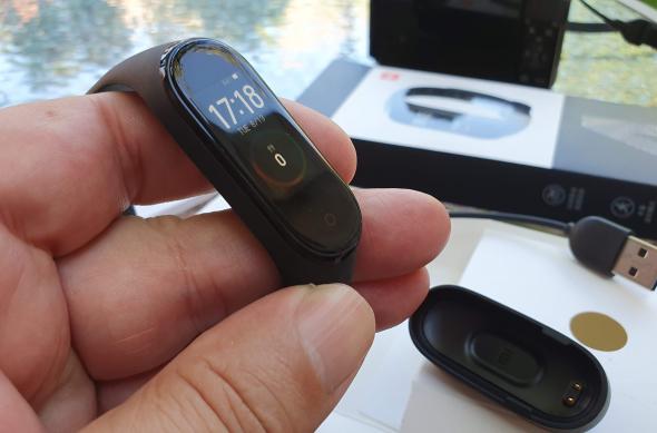 Xiaomi Mi Band 4: Xiaomi-Mi-Band-4_017.jpg