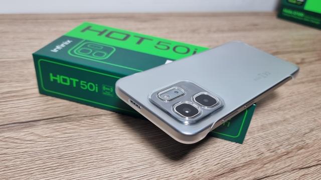 <b>Unboxing INFINIX HOT 50i: Ce primești pentru 699 lei? Design plăcut, display generos și multe accesorii la pachet</b>Recent au ajuns pe masa de teste Mobilissimo două smartphone-uri noi, accesibile. Pe lângă INFINIX Hot 50 Pro 4G, a ajuns la noi în această săptămână și INFINIX Hot 50i. E o variantă deja listată pe eMAG la suma de 699 de lei, cu dotări midrange modeste
