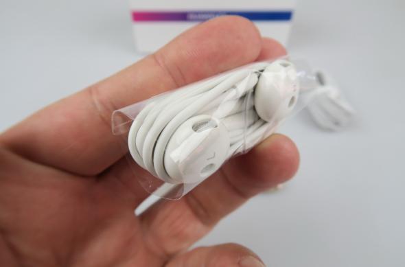 Huawei P10 Lite - Unboxing: Huawei-P10-lite_128.JPG