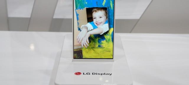 Panourile flexibile LG expuse În cadrul convenției SID din Vancouver - Canada
