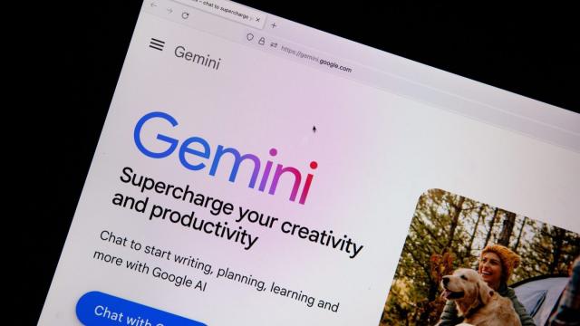 <b>Google dezminte zvonurile despre reclame în Gemini; Compania susține că nu are astfel de planuri</b>În ciuda unor zvonuri recente care au aprins internetul, Google susține ferm că nu are planuri să introducă reclame în aplicația Gemini, cel puțin nu în viitorul apropiat. Informațiile apărute în online sugerau că gigantul tech poartă discuții cu anumiți