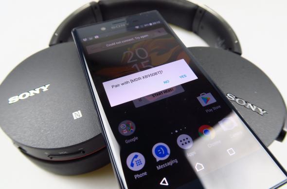 Căști Bluetooth on-ear Sony MDR-XB950BT: Sony-Xperia-X-Compact_010.JPG