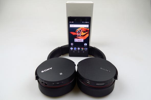 Căști Bluetooth on-ear Sony MDR-XB950BT: Sony-Xperia-X-Compact_007.JPG