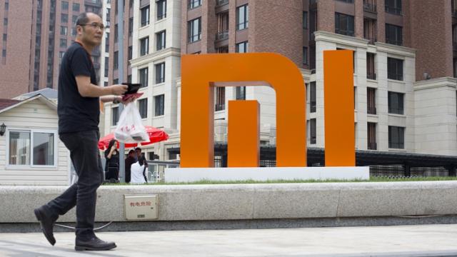 <b>Xiaomi estimează câștiguri mai mici, astfel urmează exemplul Apple la bursă și o ia la vale; Expansiunea spre SUA incertă</b>Primele zile ale anului nu au venit deloc cu vești bune pentru Apple, companie care pe lângă problemele avute cu Qualcomm se mai înfruntă cu o situație la fel de rea, cea a vânzărilor slabe din ultimul trimestru al anului trecut care