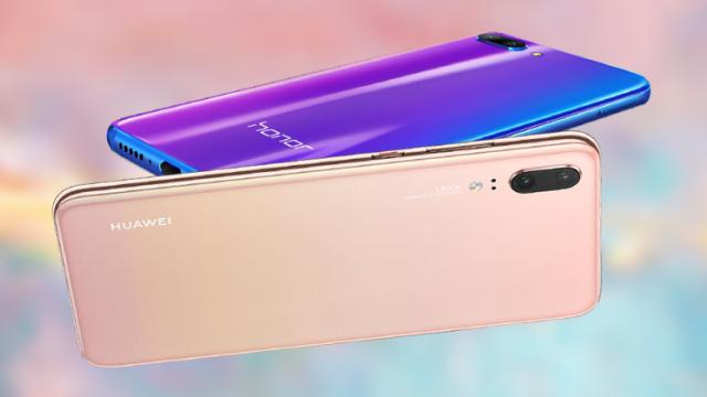 <b>Huawei P20 versus Huawei Honor 10; Iată care este alegerea mai bună ca raport preț-specificații</b>Au trecut doar câteva momente de la prezentarea articolului de lansare pentru Huawei Honor 10 și deja observăm că interesul din jurul acestui terminal este la cote înalte și pe bună dreptate. În China se vinde pentru doar 335 euro și asta