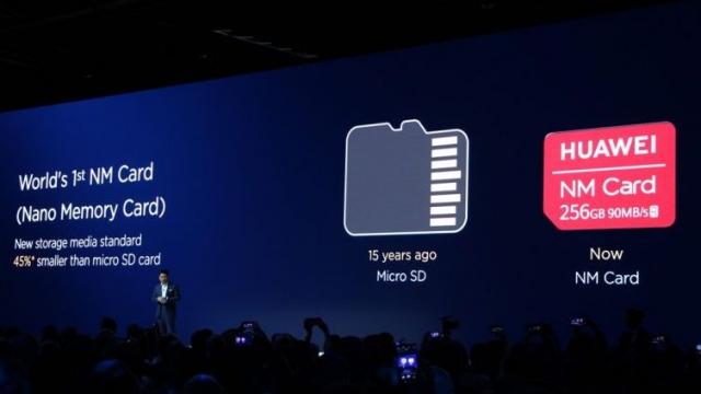 <b>Huawei pierde şi suportul SD, WiFi, USB; Nu mai poate produce terminale cu aceste standarde, sau participa la proiecte</b>Ieri mă întrebam oare ce mai poate pierde Huawei după dreptul de a produce procesoare cu nuclee ARM şi accesul la Play Store. Iată că azi Huawei a pierdut şi dreptul de a folosi tehnologie WiFi, USB şi carduri SD. Avem detalii mai jos.