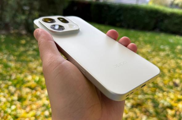 OPPO Find X9 Pro - Design(2): OPPO-Find-X9-Pro-Design_012.jpg