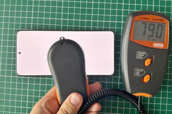 Motorola edge 70 - Test luminozitate: Photo 27.10.2025, 11 06 23.jpg