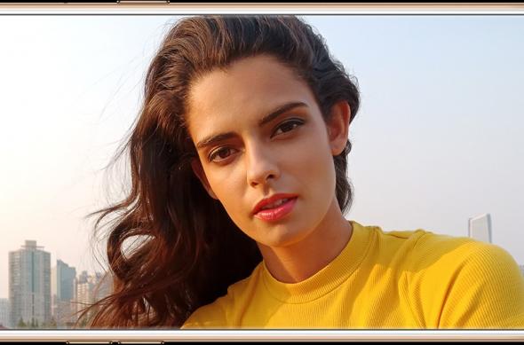 OPPO F5 - Fotografii oficiale: Oppo-F5_013.jpg