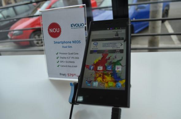 Evolio lansează oficial smartphone-ul Neos; acesta este disponibil la un preț de 579 lei: dsc_0013jpg.jpg
