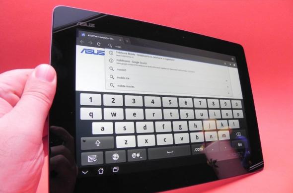 Review ASUS Transformer Prime - prima tabletă quad-core Tegra 3 surprinde plăcut prin performanta grafică, display și promite revoluția cu Android 4.0! (Video): asus_eee_pad_transformer_prime_review_mobilissimo_ro_16.jpg