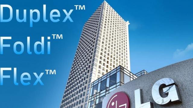 <b>LG Foldi ar putea fi numele primului smartphone pliabil al sud-coreenilor; Sunt înregistrate și mărcile comerciale Flex și Duplex</b>Se vorbește din ce în ce mai mult despre terminale pliabile, companii precum LG, Huawei, Samsung, ba chiar și Xiaomi și Lenovo pregătind asemenea dispozitive pentru debut chiar începând din 2019. La o zi distanță de la aflarea veștii că