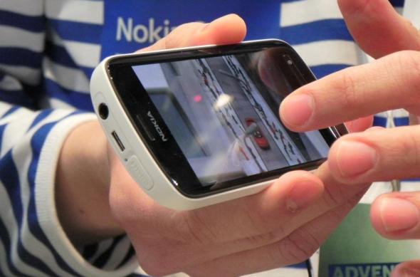 MWC 2012: Nokia 808 PureView preview - mamutul cameraphone-urilor Într-o experientă hands on Mobilissimo (Video): dscn0052jpg.jpg