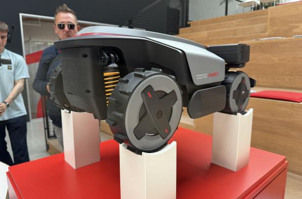 Roborock RockMow Z1: Photo 17.09.2025, 12 49 23.jpg