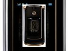 Motorola lanseaza telefonul RAZR2 V8, editia de lux