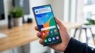 One UI 9 Beta debutează pe Galaxy S26! Samsung începe testele pentru interfața bazată pe Android 17