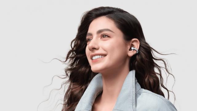 <b>Noile căști open-ear HUAWEI FreeClip 2 sunt acum disponibile în România, cu reducere exclusivă Mobilissimo</b>Căștile wireless se transformă de la an la an, iar dacă în zona over-ear, over-head nu prea vedem cine știe ce schimbări, în segmentul de modele portabile avem multe noutăți. HUAWEI a reușit să aducă și un strop de