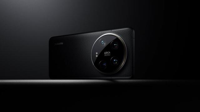 <b>Noi detalii cu privire la Xiaomi 15 Ultra ajung pe web; Capacitatea bateriei noului camera-phone nu ar impresiona</b>Deși Xiaomi 15 și 15 Pro au debutat deja în China, cel mai așteptat model din portofoliul Xiaomi rămâne camera-phone-ul Xiaomi 15 Ultra. Am aflat deja câteva detalii cu privire la acesta, au apărut pe web chia randări ce anunță un modul foto „aglomerat”,