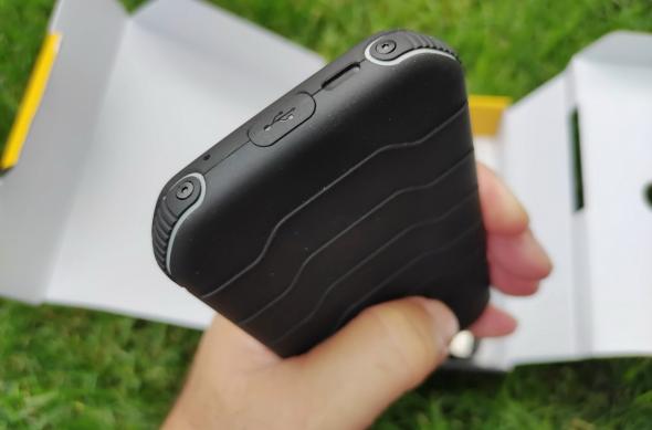 Unboxing CAT S42 (conținutul cutiei): CAT-S42_015_exposure.jpg