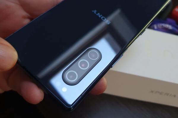 Sony Xperia 5: Camera peste Xperia 1 în zonele care contează