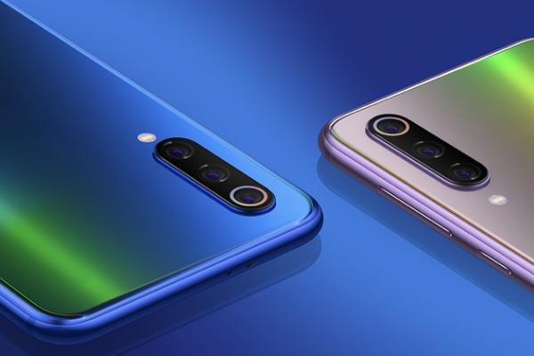 Xiaomi Mi 9 SE devine oficial; Are 3 camere şi inaugurează procesorul Snapdragon 712