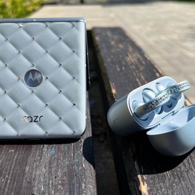 Motorola pregătește ediția Razr 70 cu cristale Swarovski la IFA 2026