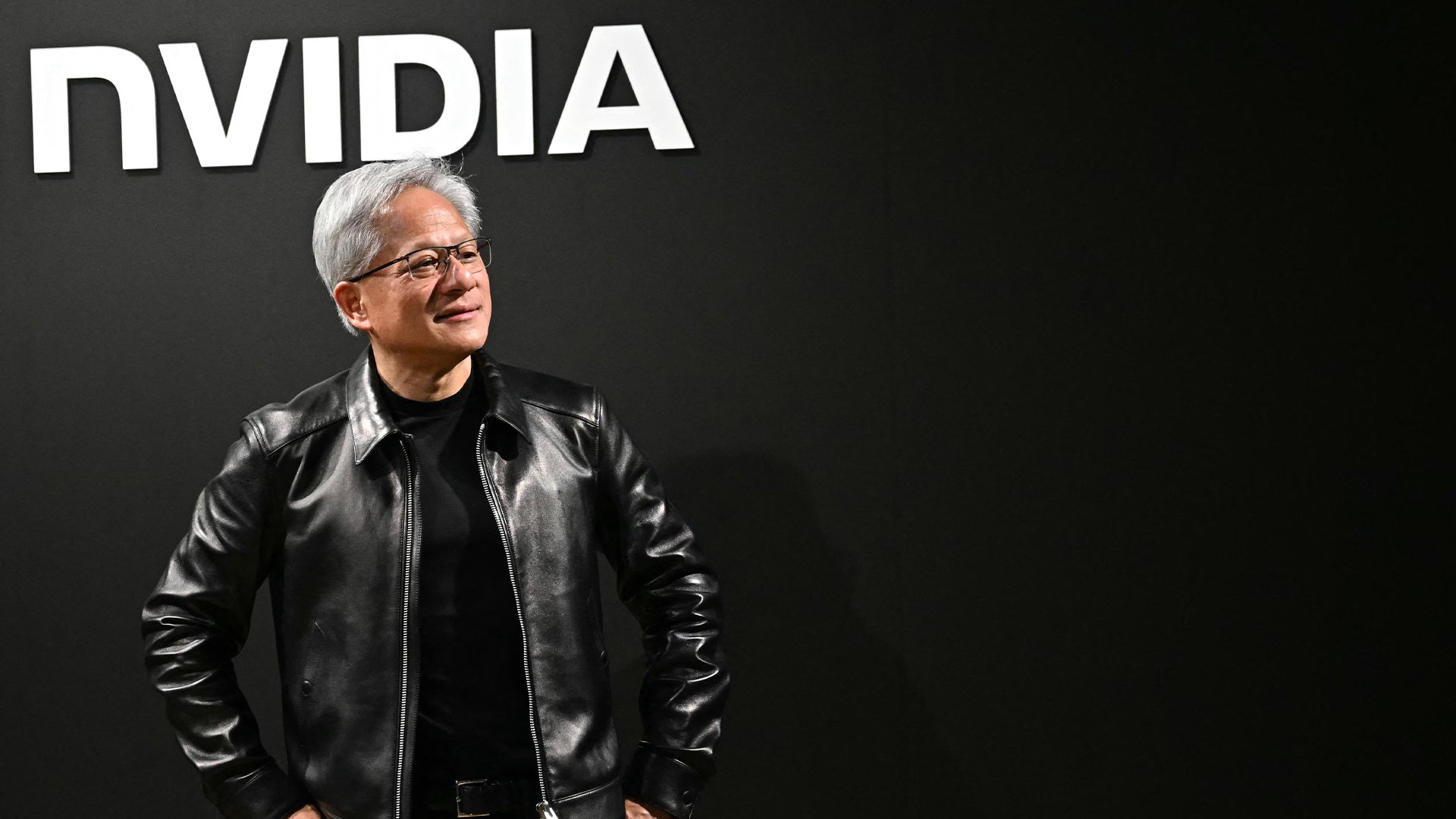 Jensen Huang spune că am atins deja AGI, apoi numește pragul „irelevant”