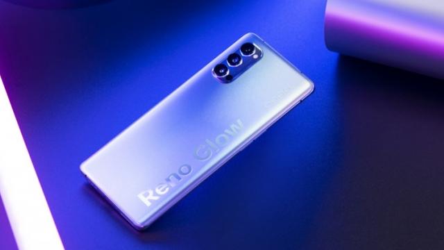 <b>Oppo Reno5 Lite este listat în Geekbench; Succesorul lui Reno4 Lite are CPU Dimensity 800U și rulează Android 11</b>Seria Reno reprezintă un real succes pentru Oppo. Din acest lineup fac parte terminale cu preț accesibil, dotări bune, ecrane AMOLED, construcție premium și camere excelente. Oppo Reno4 Lite se comercializează în prezent și pe plan local. Se pare totuși