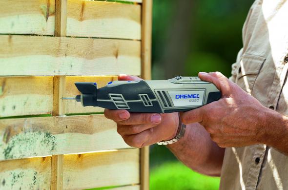 Dremel 8220 Platin Edition - Galerie foto: 91QDZvTOK1L.jpg