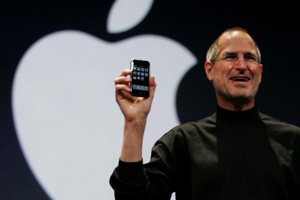 Câte iPhone-uri a vândut Apple de la debutul primului model în 2007?