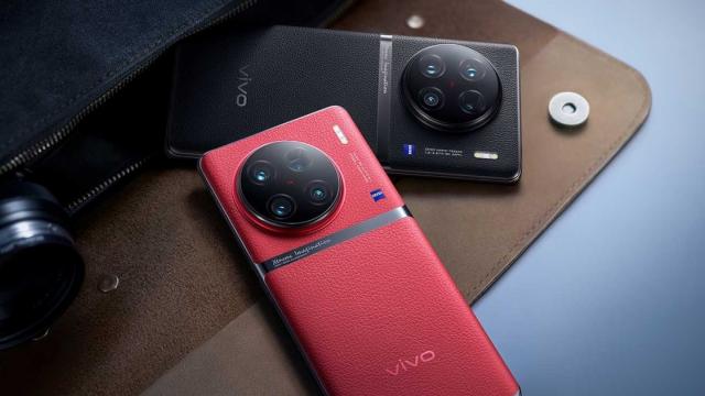 <b>vivo X90 și X90 Pro vor debuta la nivel global în februarie; Aflăm cât ar putea să coste noile smartphone-uri</b>În luna noiembrie a anului trecut, vivo lansa în China noua sa serie de flagship-uri vivo X90, echipate cu CPU-uri de top. După cum era de așteptat, compania va aduce și la nivel global o parte dintre modelele care compun lineup-ul. Azi aflăm că