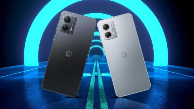 <b>Motorola Moto G53 5G pare gata de lansare! Apare în randări cu iz oficial și aflăm cât ar putea costa</b>Se pare că Motorola urmează să anunțe noi smartphone-uri midrange, sub gama „G”. E vorba despre Moto G53 5G și G73 5G. Azi avem informații cu privire la G53 5G prin intermediul publicației PriceBaba. Am aflat detalii privind specificațiile