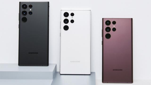 <b>Ce configurații vor avea telefoanele din seria Samsung Galaxy S24 și pe ce culori le vom găsi la debut?</b>Cu pași repezi se apropie și primul eveniment Unpacked din 2024, cel care ne va aduce lansarea seriei de telefoane Galaxy S24 la nivel global. Spre deosebire de acum câțiva ani când Samsung obișnuia să lanseze noutățile Galaxy S