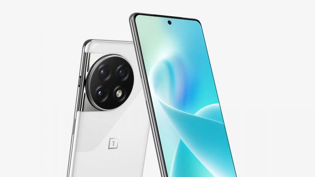 <b>OnePlus Ace 3 are specificațiile dezvăluite înainte de debut; Va sosi la nivel global drept OnePlus 12R</b>OnePlus urmează să lanseze la nivel global flagship-ul OnePlus 12. Din câte știm lansarea va avea loc pe 23 ianuarie în Europa, iar alături de acest flagship cu procesor Snapdragon 8 Gen 3 va debuta și OnePlus 12R. Pare că vorbim despre o serie în acest