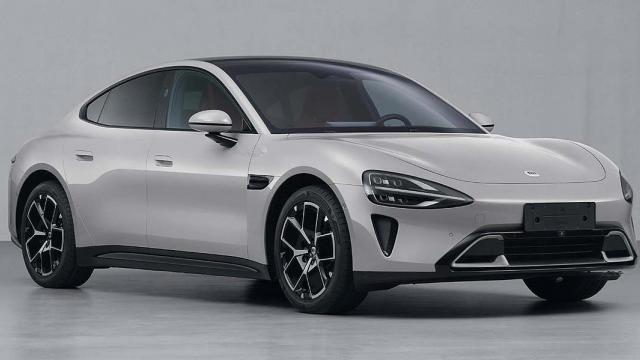 <b> Xiaomi îşi prezintă tehnologia auto pe 28 decembrie; Ce ne rezervă automobilele companiei?</b>Înainte ca Xiaomi se prezinte maşini ca SU7 în 2024, ne va prezenta pe 28 decembrie tehnologia sa auto. Teasere ale companiei au indicat faptul că pe data de 28 vom vedea progresul tehnologic atins de companie în zona vehiculelor 
