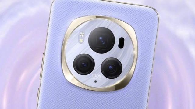 <b>Honor Magic6 Pro apare în noi imagini, inclusiv pe o culoare nouă, atractivă (violet)</b>Honor urmează să anunțe un lineup de top în China în jurul datei de 10-11 ianuarie. Ar fi vorba despre un eveniment organizat în aceste două zile, deci nu e clar în care dintre zile va fi prezentată seria Magic6. De ceva timp au apărut pe web informații
