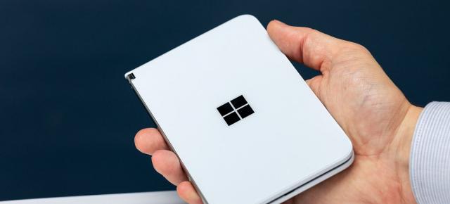 Microsoft lucrează la un Surface Duo 2 5G cu upgrade-uri la nivel hardware și software; Debutul așteptat pe final de an