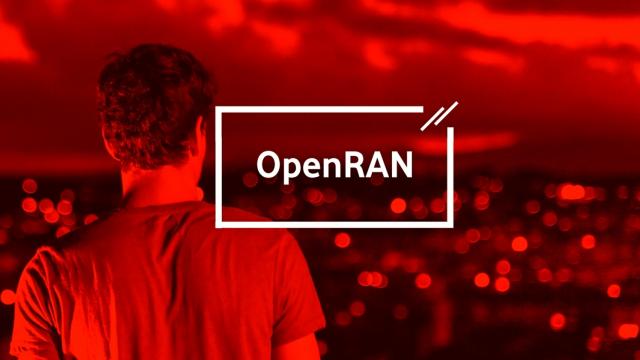 <b>Am participat la o discuție cu CTO Vodafone, Cătălin Buliga, despre adoptarea rețelelor OpenRAN; Iată ce presupun acestea, care sunt avantajele aduse și dificultățile întâmpinate în implementarea lor</b>Astăzi a avut loc un eveniment foarte interesant organizat de către Vodafone România la care am avut ocazia să participăm și noi. În cadrul acestuia s-a discutat despre rețelele mobile de acces radio cu arhitectură deschisă (OpenRAN). Acestea prezintă un