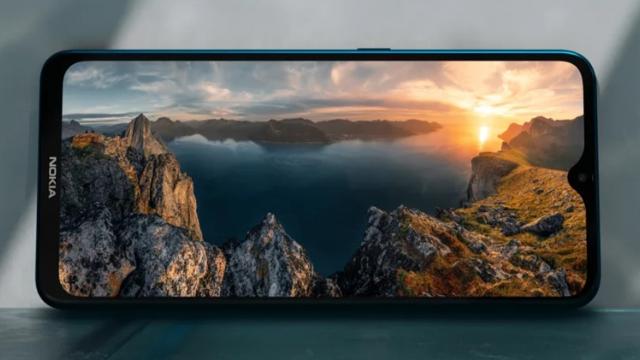 <b>Preț și disponibilitate Nokia 5.3 în România</b>Acest final de primăvară marchează și lansarea lui Nokia 5.3 pe plan local, un telefon anunțat în martie alături de Nokia 8.3 5G și care se bazează pe un pachet hardware mid-range. Începând de astăzi îl găsim în magazinele