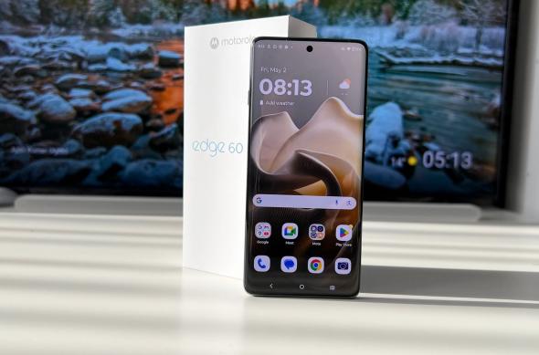 Motorola edge 60 Pro - Unboxing: Motorola-edge-60-Pro-Unboxing_003.jpg