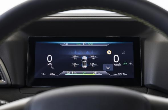 ATTO 2 - SUV compact, accesibil și urban: Atto 2_Hiking green_interior_40.jpg