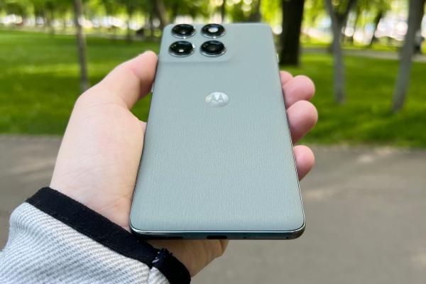 Motorola edge 60 Pro - Design (afară)