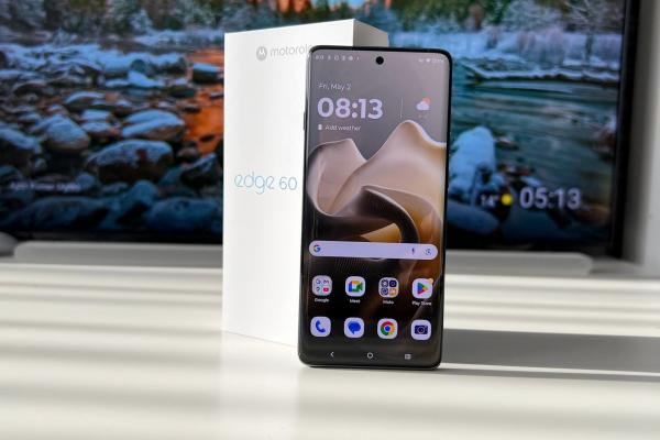 Motorola edge 60 Pro - Unboxing