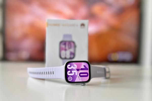 HUAWEI Watch Fit 4 Review: Ceasul accesibil care îți aduce fitness și monitorizare Health într-un pachet foarte compact