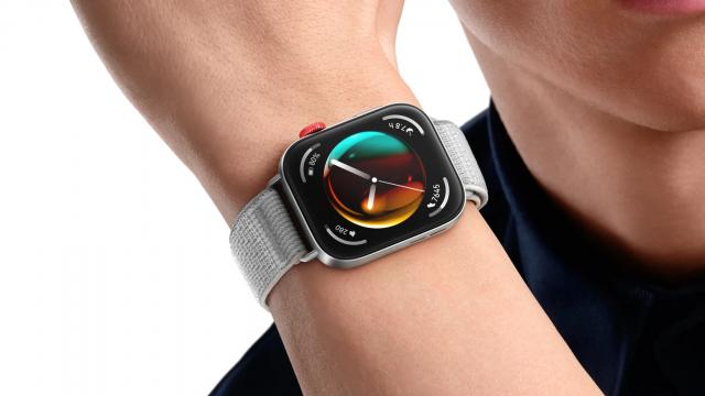 <b>E LUNI e AMAZON: smartwatch Huawei Watch FIT 3 cu autonomie de până la 10 zile și design ultra-subțire; Ghid de fitness și stil de viață sănătos la încheietura mâinii</b>Huawei Watch FIT 3, un smartwatch super elegant, ideal pentru cei care vor stil, funcționalitate și baterie care să țină mai mult decât o zi! Și ce să vezi? Are o reducere zdravănă de 38%, ajungând acum la doar 99 euro (cca. 493 lei)