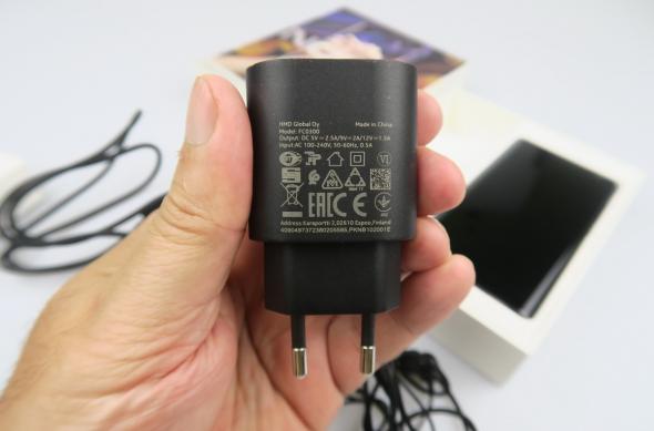 Nokia 8 Sirocco - Accesorii: Nokia-8-Sirocco_009.JPG