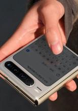 Huawei Pura X2 va avea ecran mai mare, de 7.5 inch; O scăpare îi dezvăluie camera, configuraţiile